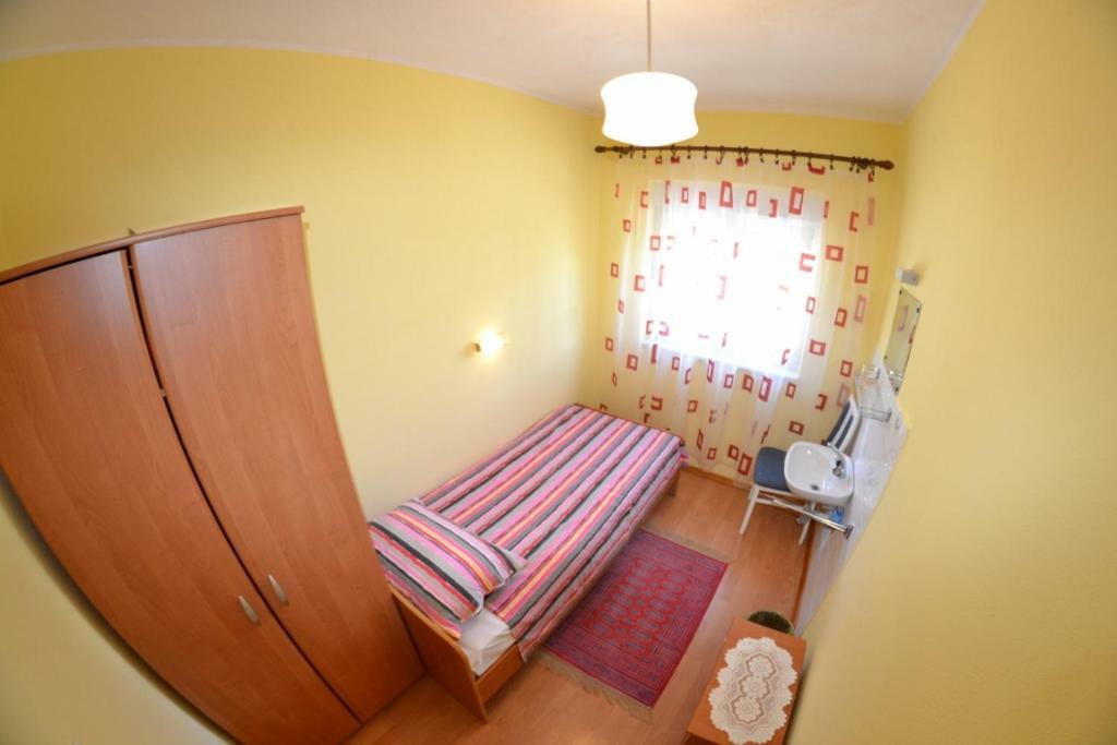 Sloth Apartment Palit Luaran gambar
