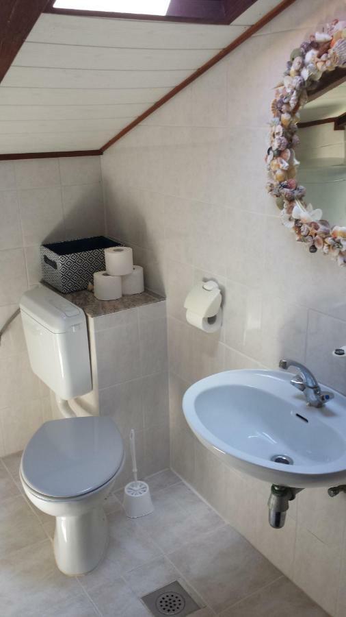 Sloth Apartment Palit Luaran gambar